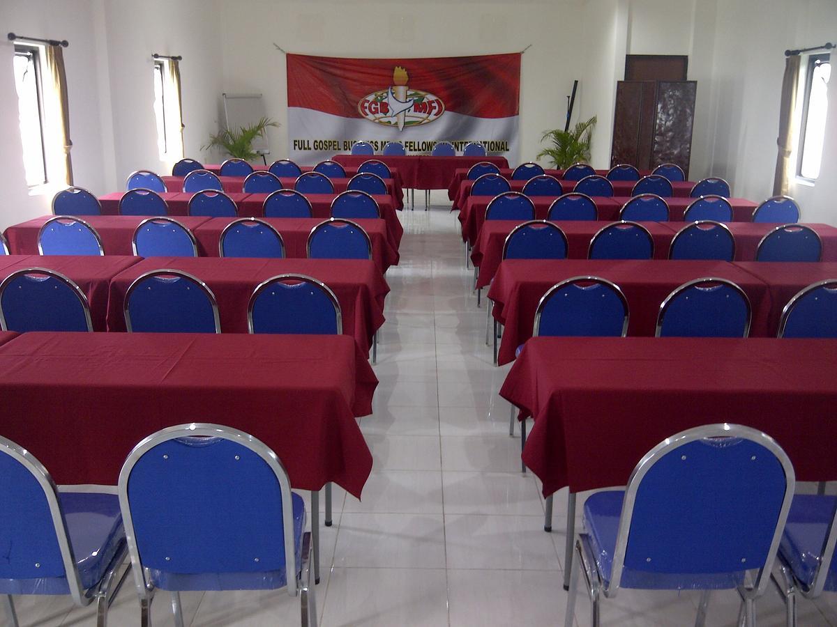 Hotel Transit Pasuruan Εξωτερικό φωτογραφία